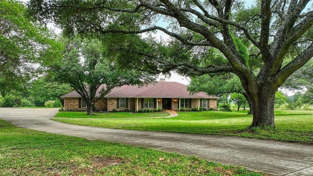 3 Acres of Land with Home for Sale in Ennis, Texas