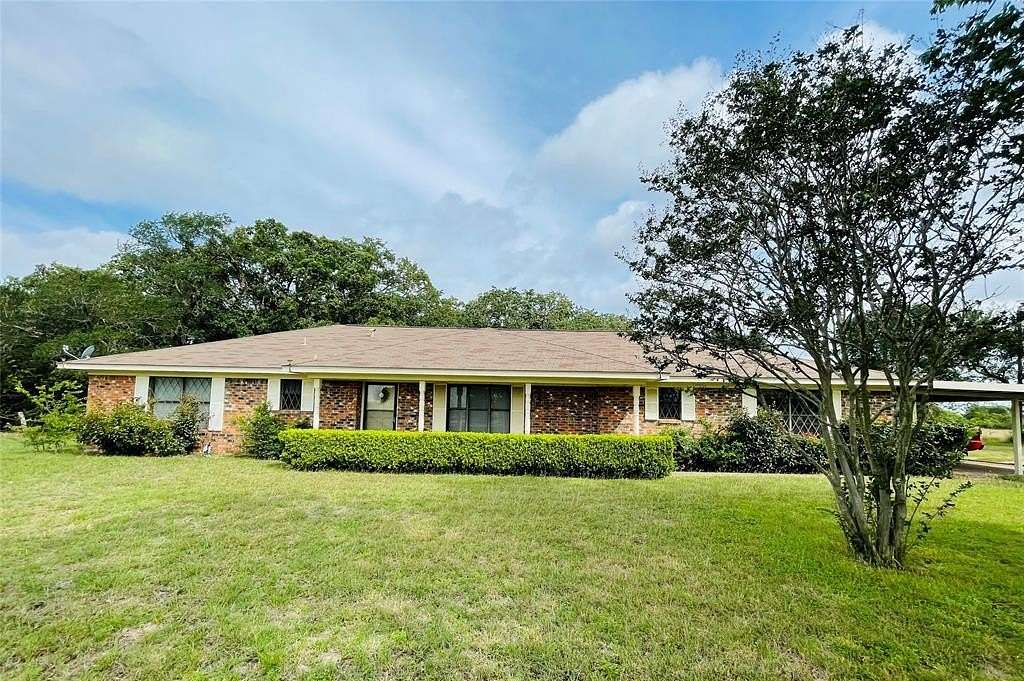 19.8 Acres of Land with Home for Sale in Purdon, Texas
