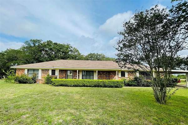 19.8 Acres of Land with Home for Sale in Purdon, Texas
