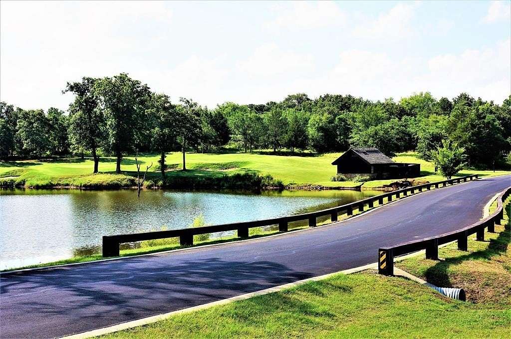 0.8 Acres of Land for Sale in Gordonville, Texas