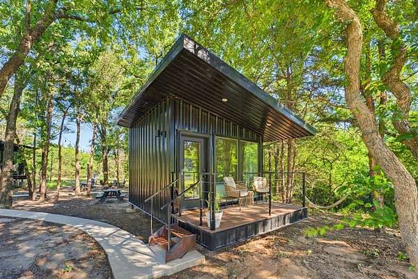 25 Acres of Recreational Land with Home for Sale in Alvord, Texas