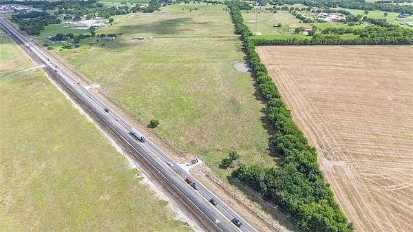 3.1 Acres of Residential Land for Sale in Commerce, Texas