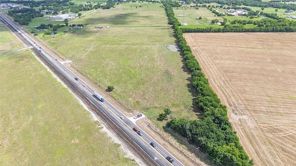 3.1 Acres of Residential Land for Sale in Commerce, Texas