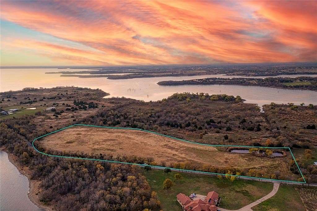 10.8 Acres of Land for Sale in Sanger, Texas