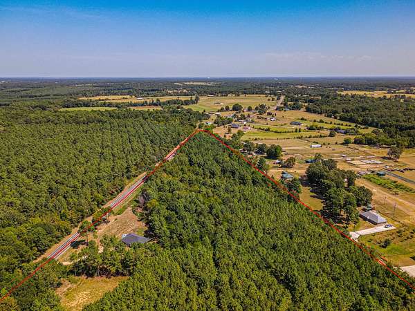 2.24 Acres of Residential Land for Sale in Pittsburg, Texas