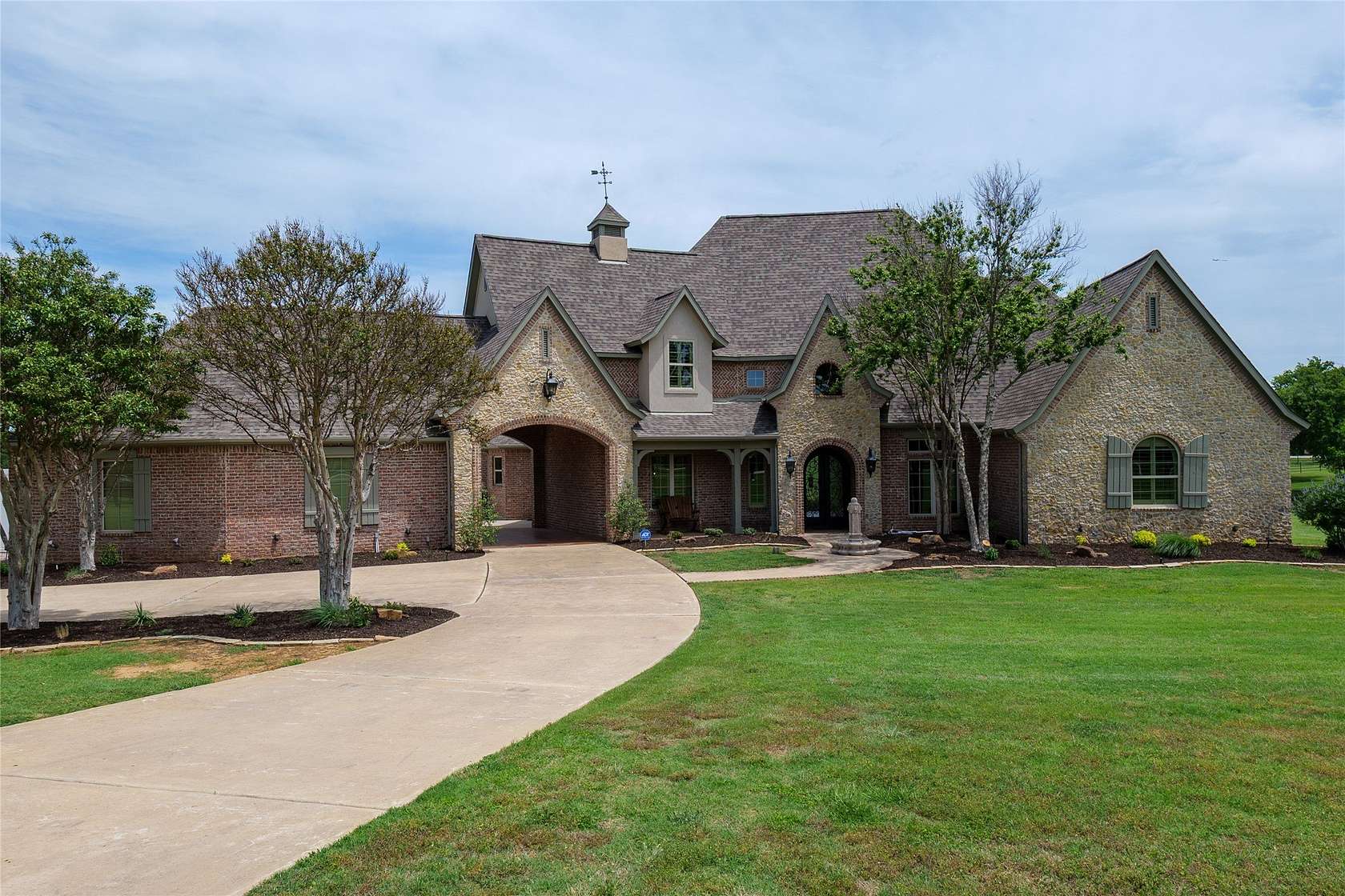2.23 Acres of Land with Home for Sale in Copper Canyon, Texas