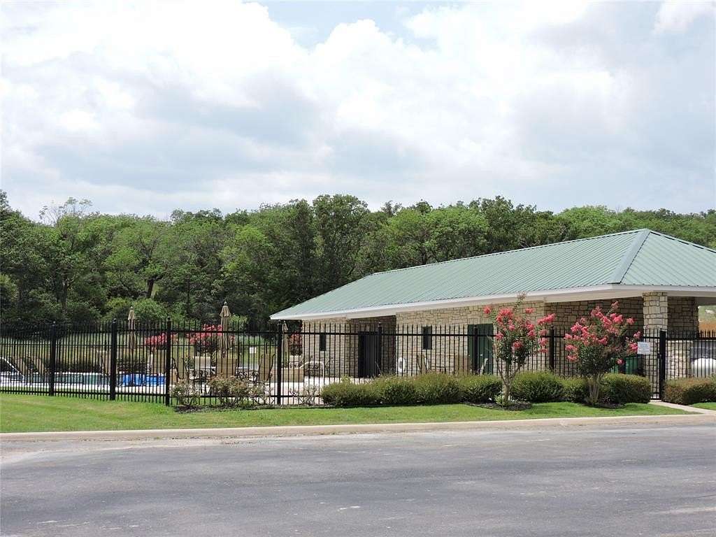 1.34 Acres of Residential Land for Sale in Chico, Texas