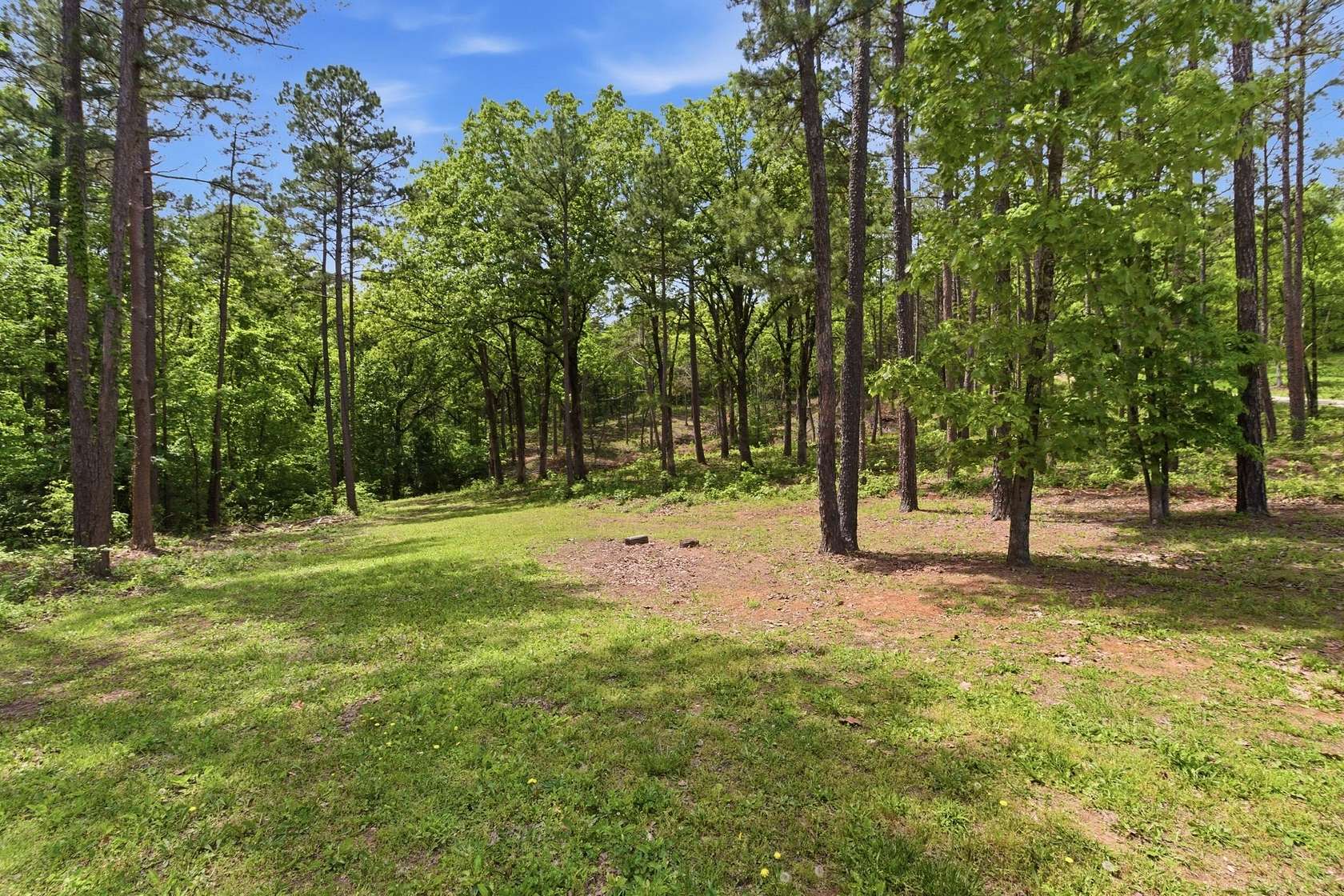 3 Acres of Residential Land for Sale in Eminence, Missouri