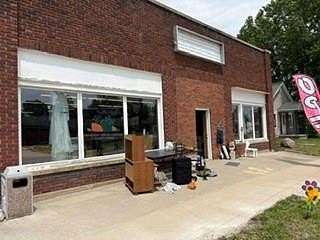 0.25 Acres of Mixed-Use Land for Sale in Trenton, Missouri