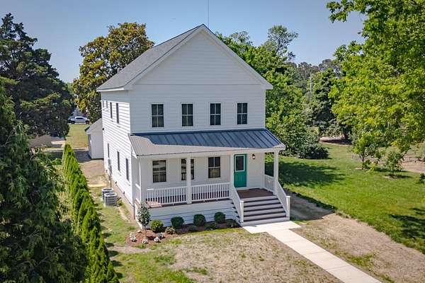 0.13 Acres of Land with Home for Sale in Cape Charles, Virginia