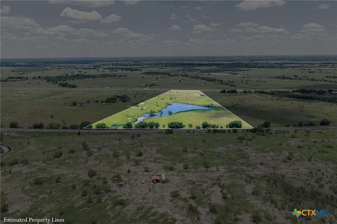 18 Acres of Commercial Land for Sale in Rogers, Texas
