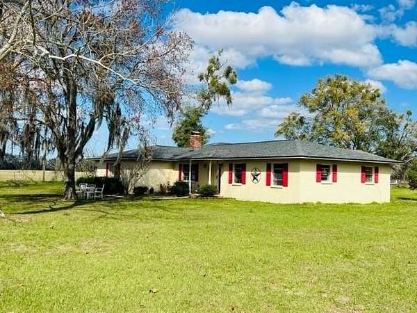 5 Acres of Land with Home for Sale in Bell, Florida
