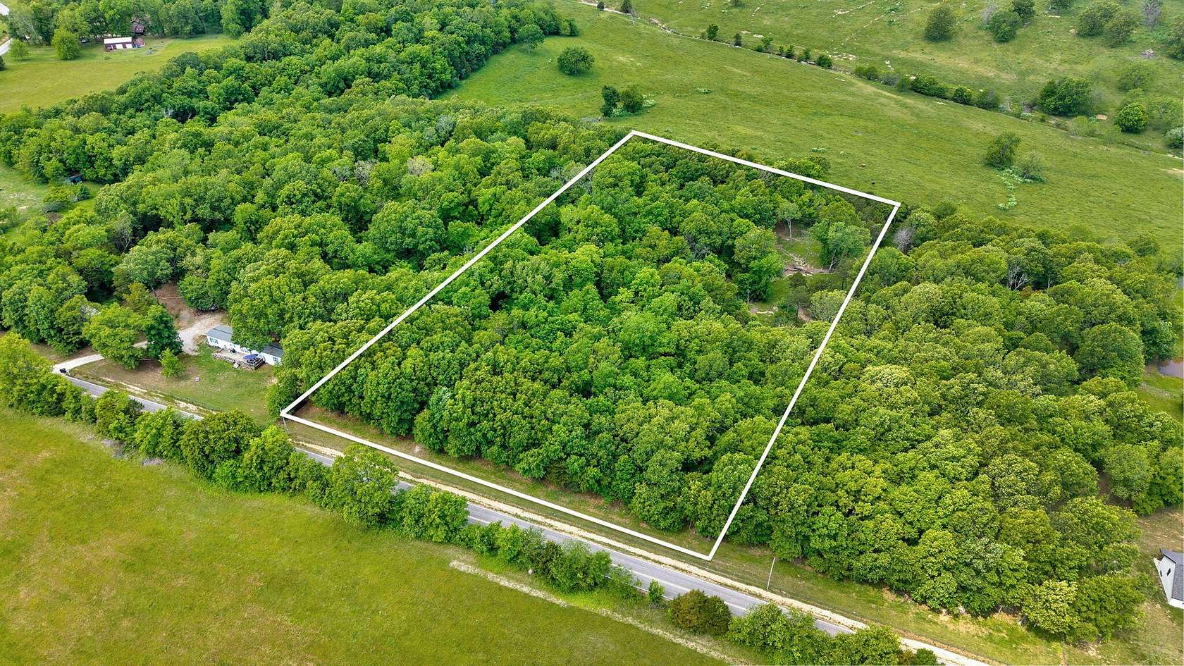 5 Acres of Land for Sale in Strafford, Missouri