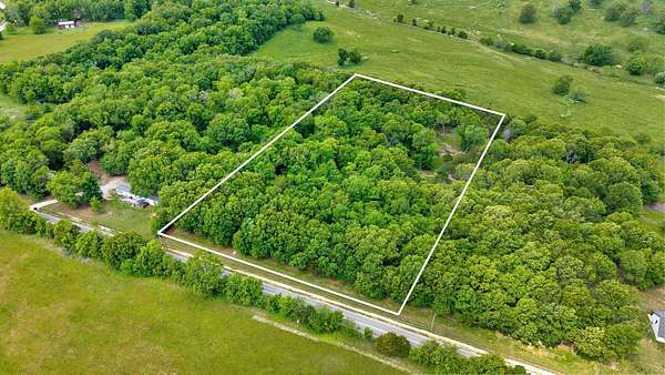 5 Acres of Land for Sale in Strafford, Missouri