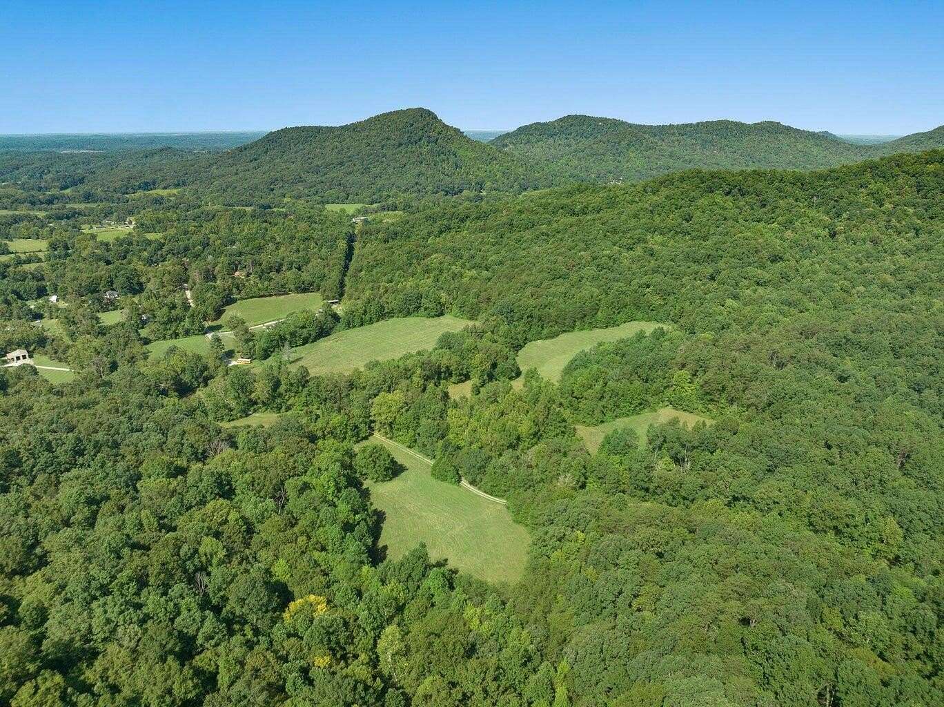 194 Acres of Recreational Land for Sale in Irvine, Kentucky