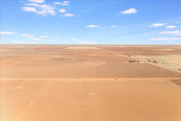 193 Acres of Agricultural & Residential Land for Sale in Wolfforth, Texas