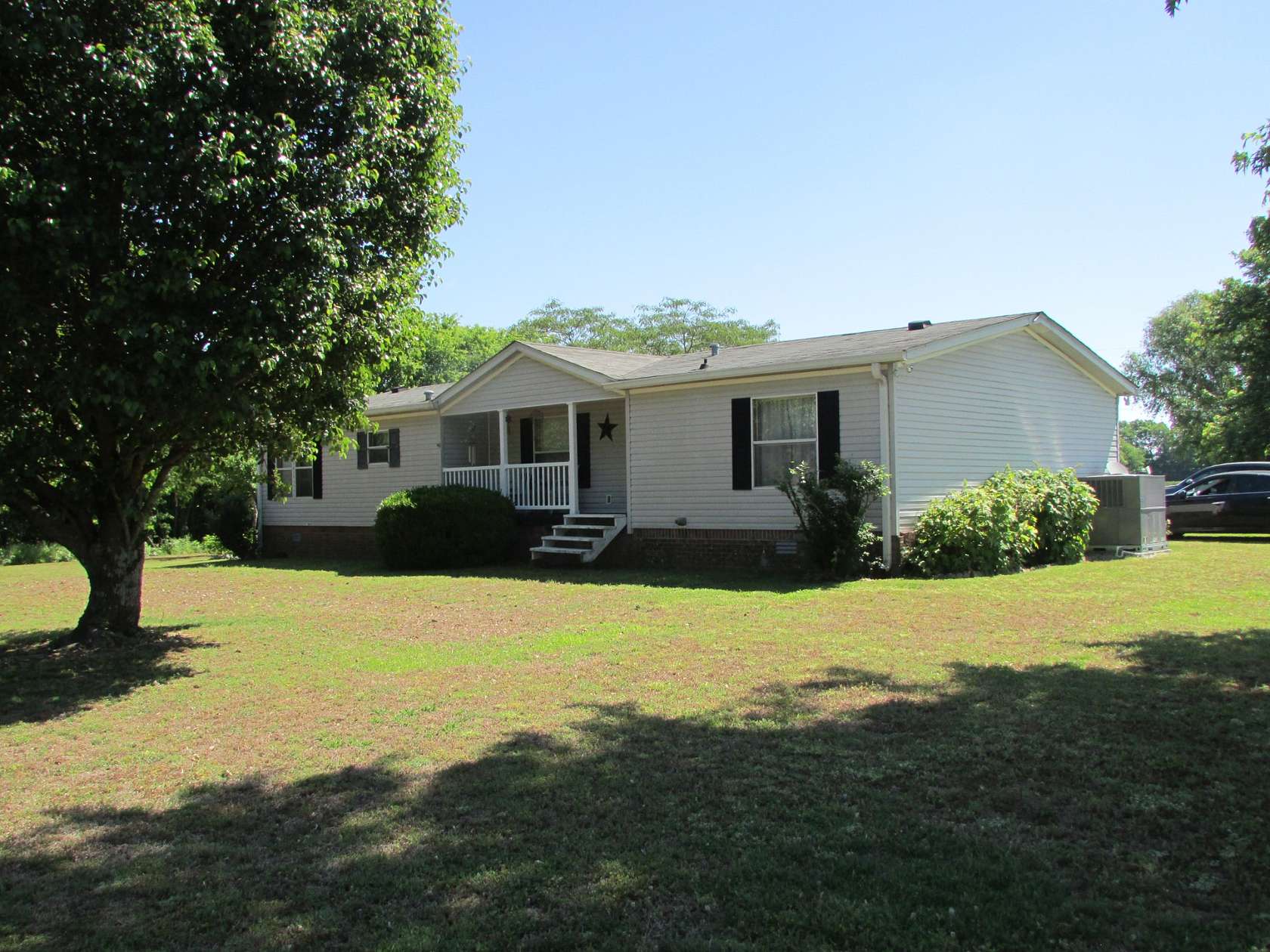 1.78 Acres of Land with Home for Sale in Castalian Springs, Tennessee