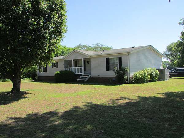 1.78 Acres of Land with Home for Sale in Castalian Springs, Tennessee