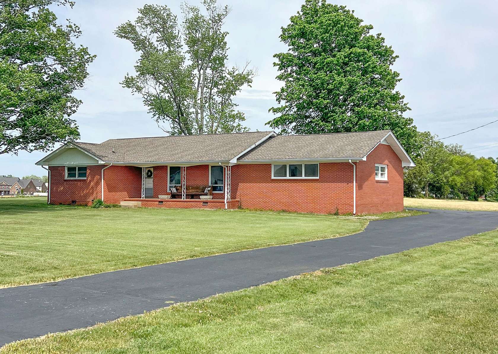 18.6 Acres of Land with Home for Auction in Murfreesboro, Tennessee