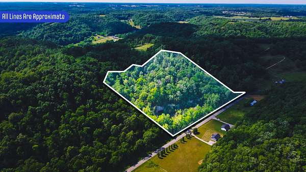 12.5 Acres of Recreational Land for Sale in Hartsville, Tennessee