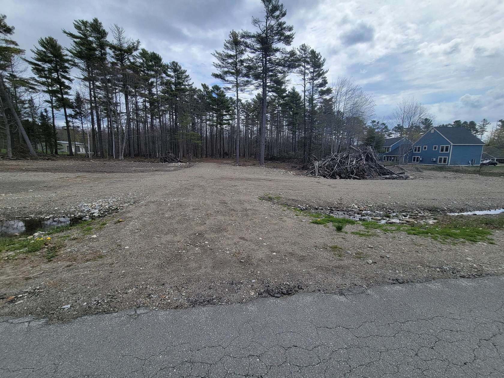 2 Acres of Residential Land for Sale in Searsport, Maine