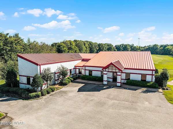 12 Acres of Improved Commercial Land for Sale in Humboldt, Tennessee