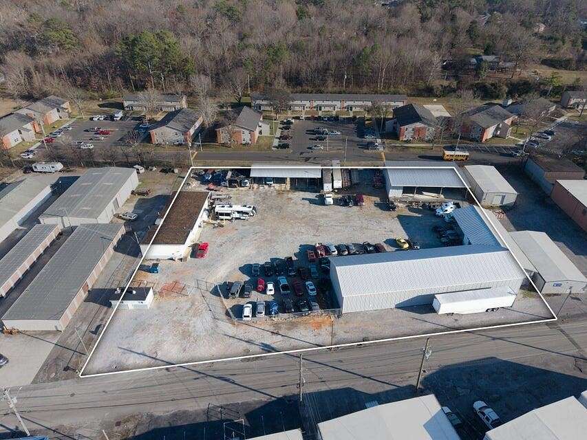 1.75 Acres of Improved Commercial Land for Sale in Cleveland, Tennessee