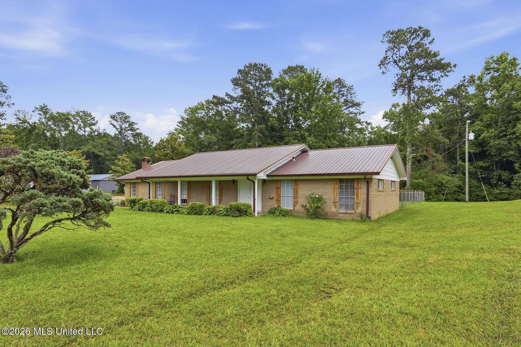 8 Acres of Land with Home for Sale in Mendenhall, Mississippi