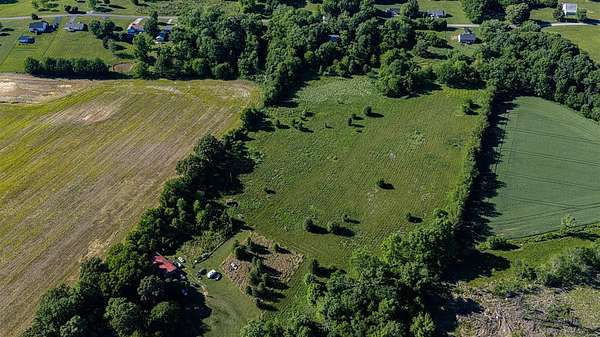 15 Acres of Land for Sale in Alvaton, Kentucky