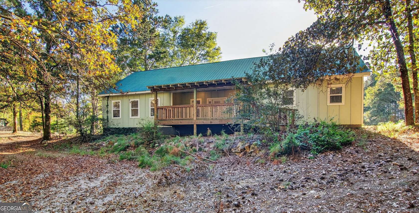 5.69 Acres of Land with Home for Sale in Colbert, Georgia