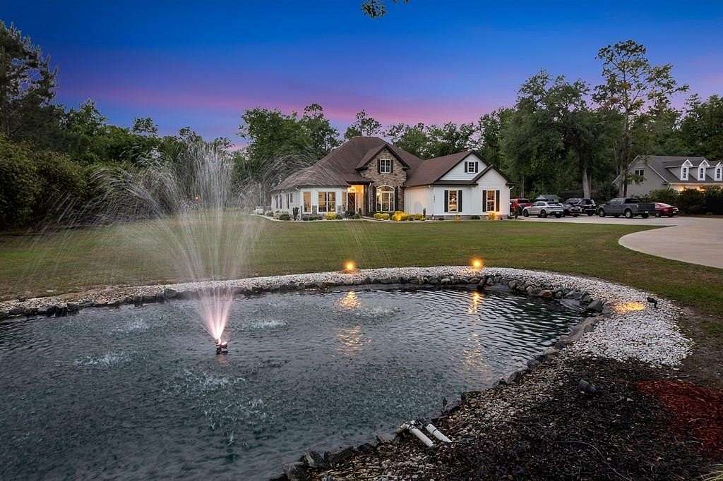 4.78 Acres of Land with Home for Sale in Valdosta, Georgia