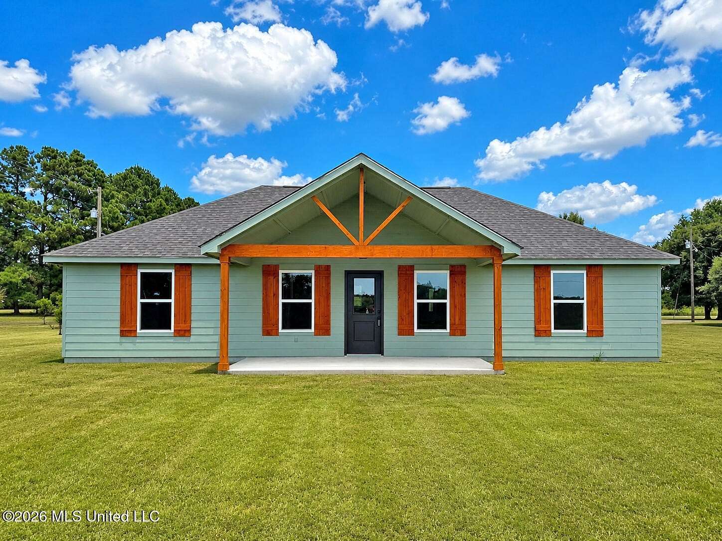 1.5 Acres of Land with Home for Sale in Lucedale, Mississippi