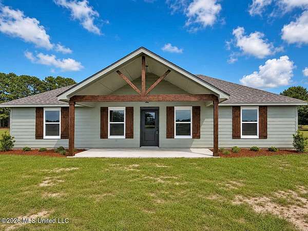 1.5 Acres of Land with Home for Sale in Lucedale, Mississippi