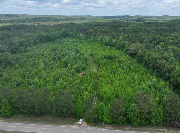 20.4 Acres of Recreational & Residential Land for Sale in Baldwyn, Mississippi