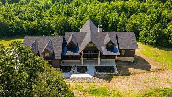 9 Acres of Land with Home for Sale in Conway, Arkansas