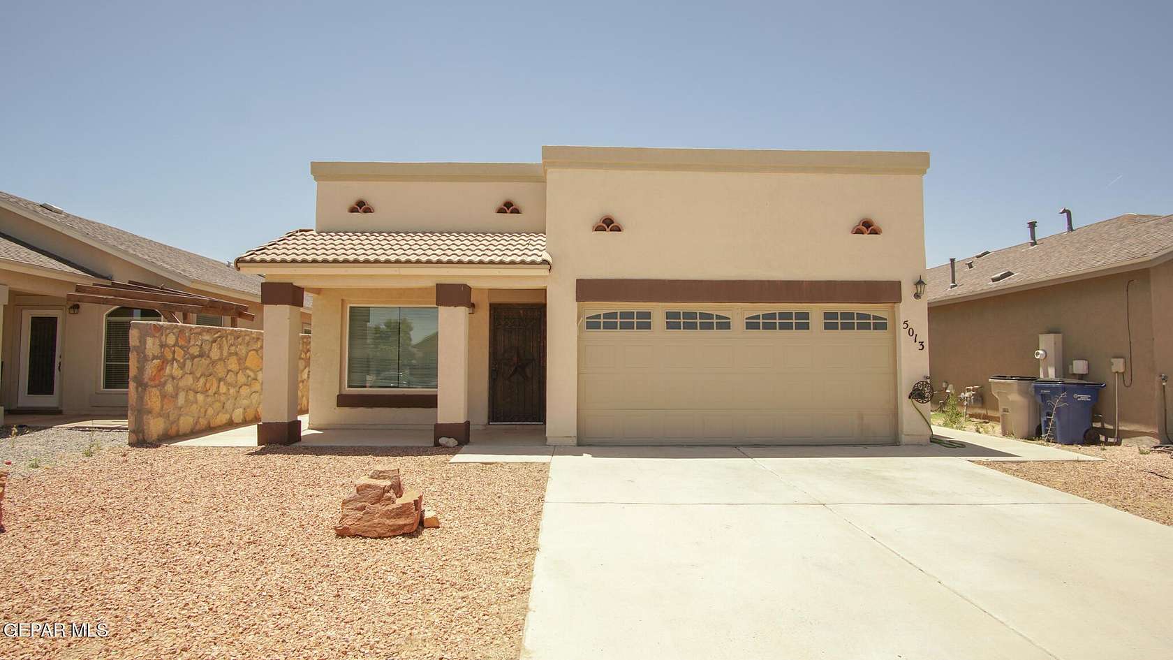 22.5 Acres of Land with Home for Lease in El Paso, Texas