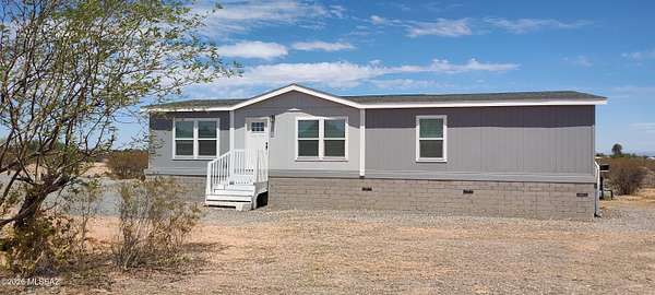 4.22 Acres of Land with Home for Sale in Marana, Arizona