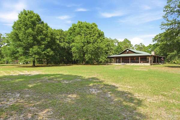 6 Acres of Land with Home for Sale in Milton, Florida