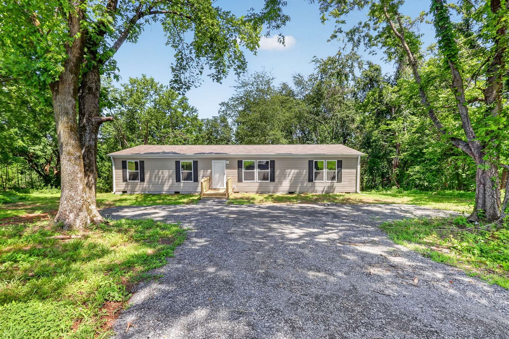 2.9 Acres of Land with Home for Sale in Portland, Tennessee