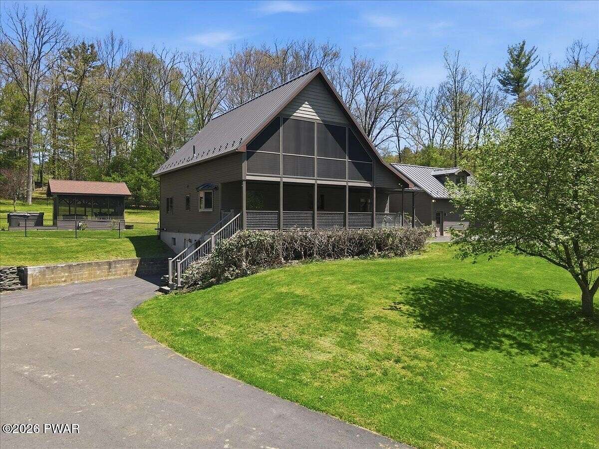 21.7 Acres of Land with Home for Sale in Hawley, Pennsylvania