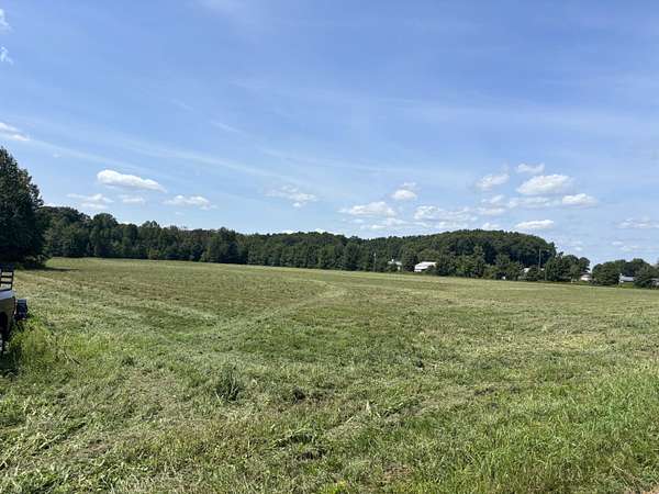 23.5 Acres of Recreational & Residential Land for Sale in Russell Springs, Kentucky