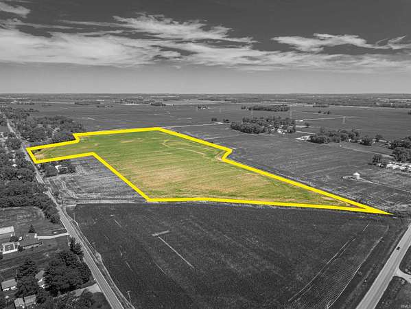 55.6 Acres of Agricultural Land for Sale in Princeton, Indiana