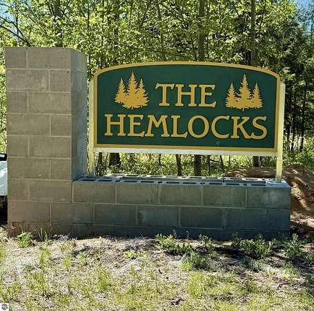 1 Acre of Land for Sale in Traverse City, Michigan