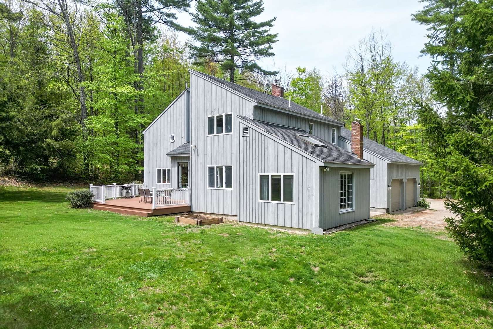 2.1 Acres of Land with Home for Sale in Conway, New Hampshire