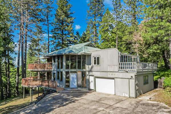 19.1 Acres of Land with Home for Sale in Oak Run, California