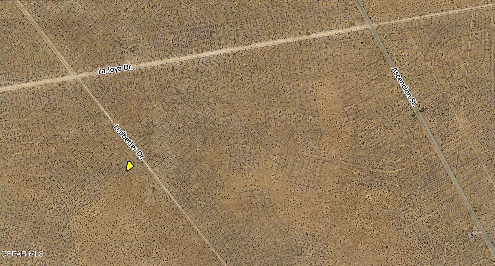 0.34 Acres of Mixed-Use Land for Sale in Horizon City, Texas