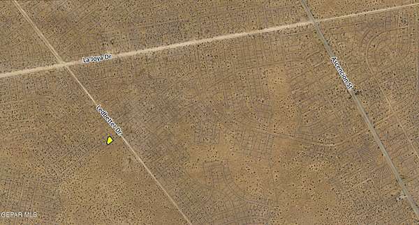 0.34 Acres of Mixed-Use Land for Sale in Horizon City, Texas
