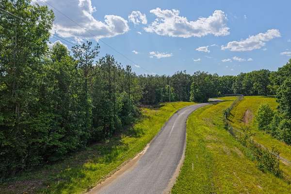 33 Acres of Recreational Land for Sale in Hohenwald, Tennessee
