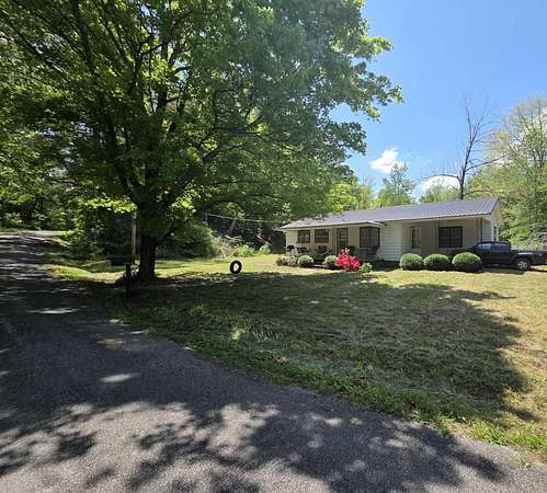 4.52 Acres of Land with Home for Sale in Linden, Tennessee