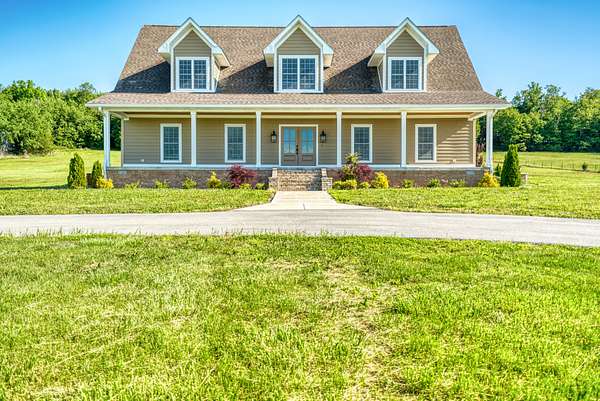 9.43 Acres of Land with Home for Sale in Elkton, Kentucky